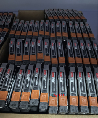 وحدة EMC 1.8TB SAS 005053154 005053155 005053362