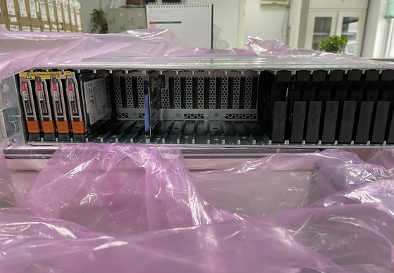 محفظة التخزين Emc نظام التخزين Unity XT680 Xt سلسلة التخزين XT480F XT880 XT880F